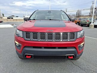 Used 2020 Jeep Compass Trailhawk video 2