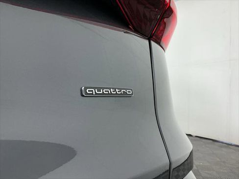 Certified 2025 Audi Q5 Premium Plus w/ Premium Plus AWD/4WD image 8