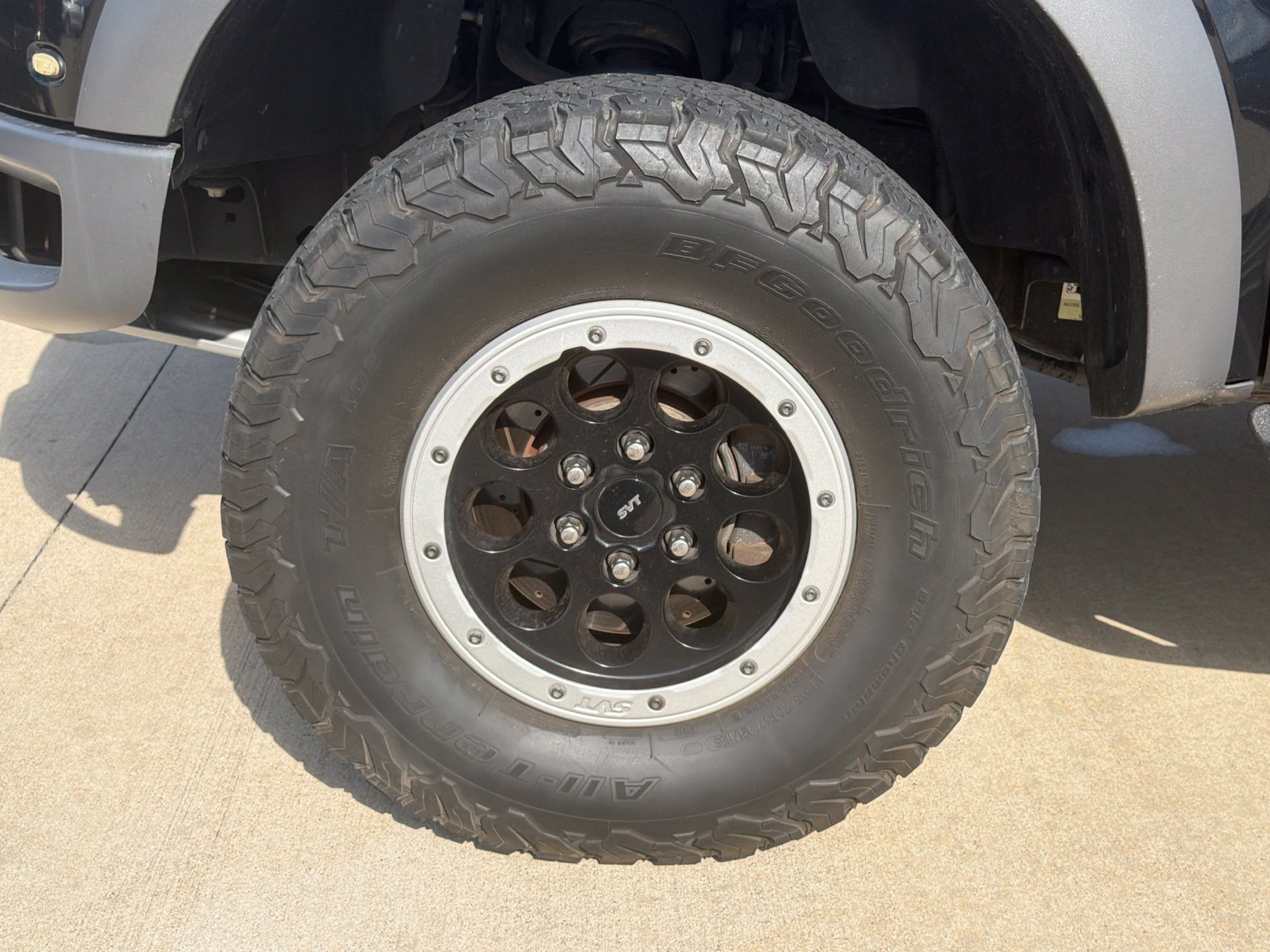 Used 2014 Ford F150 Raptor w/ Equipment Group 801A Luxury AWD/4WD image 9