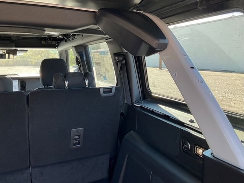 New 2025 Ford Bronco 4-Door image 22