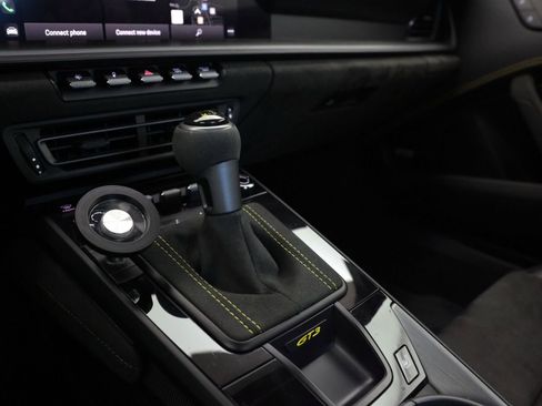 Used 2022 Porsche 911 GT3 RWD image 55