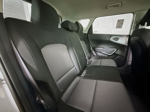 Used 2024 Kia Soul LX w/ Option Group 015 image 24