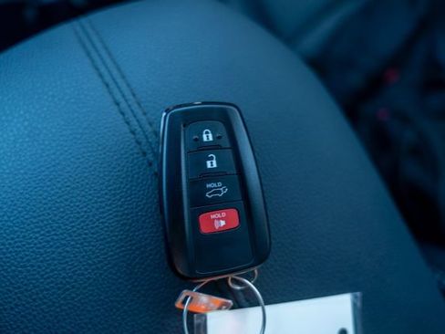 Used 2023 Toyota RAV4 XLE Premium image 36