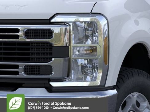 New 2026 Ford F350 XLT AWD/4WD image 18