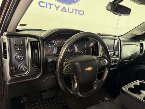Used 2018 Chevrolet Silverado 1500 LT w/ All Star Edition image 20