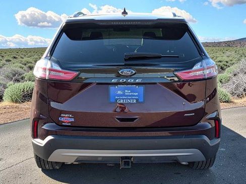Certified 2022 Ford Edge SEL w/ Convenience Package AWD/4WD image 5