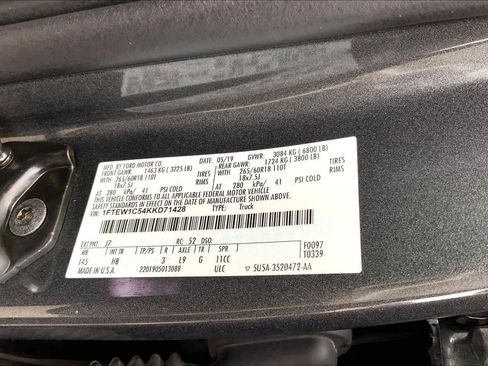 Used 2019 Ford F150 Lariat w/ Equipment Group 502A Luxury RWD image 33
