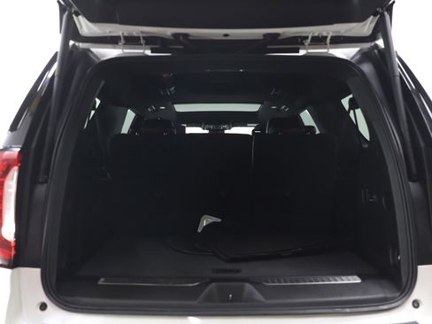 Used 2023 GMC Yukon XL Denali Ultimate image 20
