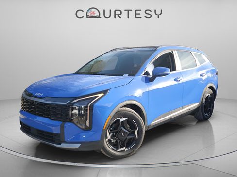 New 2026 Kia Sportage EX w/ EX Panorama Roof Package FWD image 1