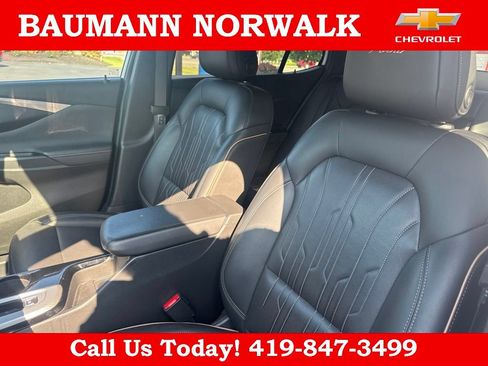 Used 2024 Buick Envista Avenir FWD image 20