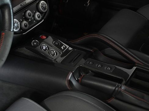 Used 2011 Ferrari 599 GTB Fiorano image 15