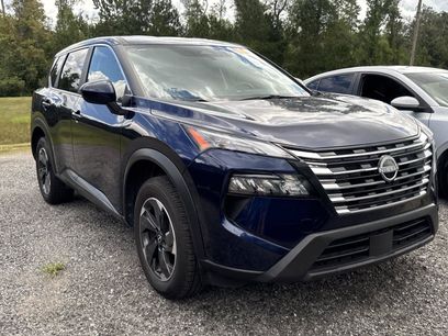 Used 2025 Nissan Rogue SV