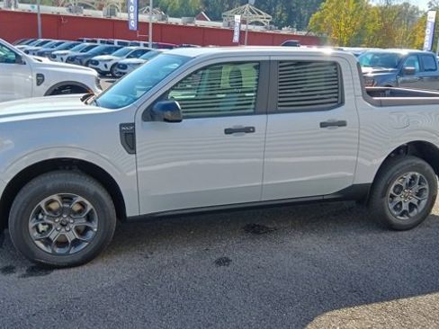 New 2025 Ford Maverick XLT w/ XLT Luxury Package image 6