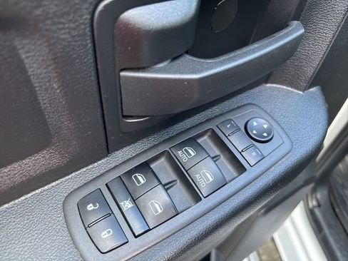 Used 2022 RAM 3500 Tradesman w/ Chrome Appearance Group image 18