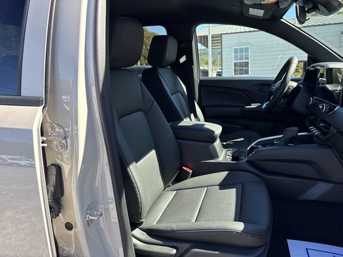 New 2026 Chevrolet Colorado Trail Boss AWD/4WD image 23
