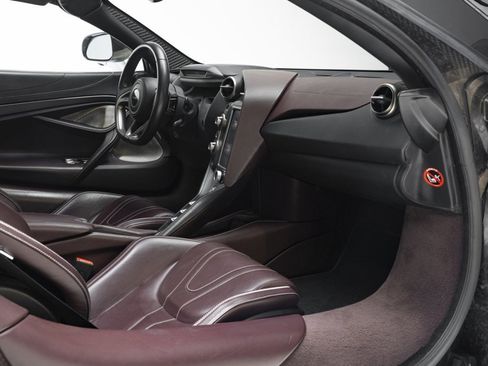 Used 2018 McLaren 720S Performance image 38