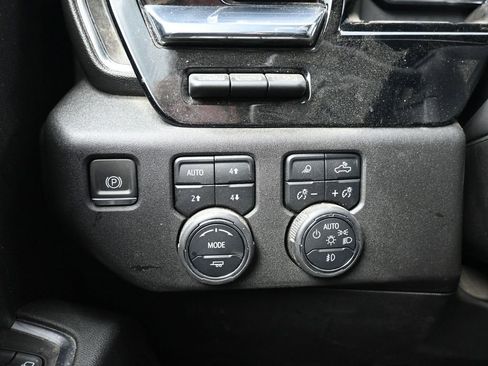 Used 2024 Chevrolet Silverado 1500 LTZ w/ Technology Package image 14