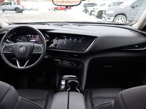 Used 2023 Buick Envision Avenir image 43