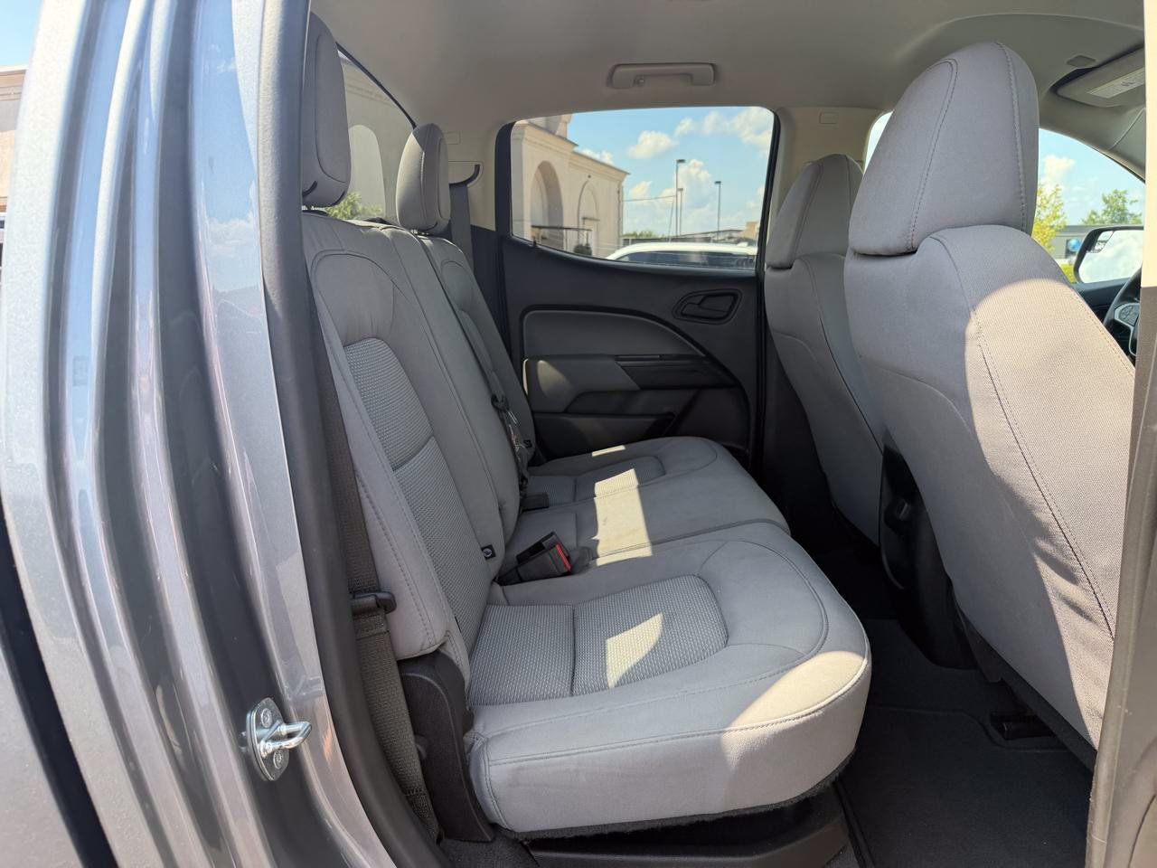 Used 2020 Chevrolet Colorado W/T w/ WT Convenience Package RWD image 15