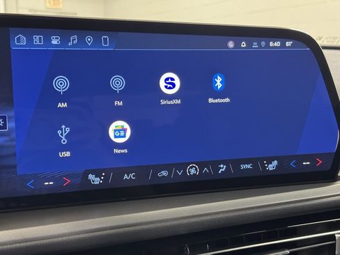 New 2026 Chevrolet Traverse LT w/ Driver Confidence Package image 40