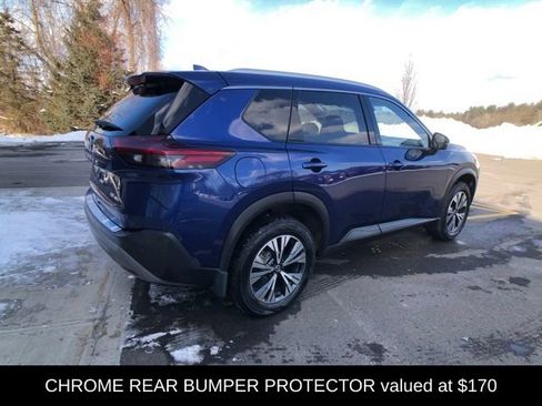 Used 2021 Nissan Rogue SV w/ Premium Package image 6