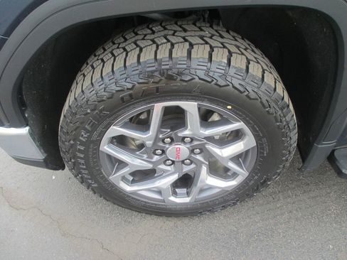 Used 2022 GMC Sierra 1500 SLT w/ SLT Premium Package image 15