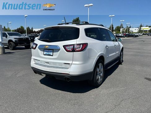 Used 2017 Chevrolet Traverse Premier AWD/4WD image 7