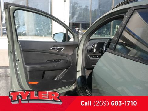 Used 2024 Kia Sportage X-Line w/ X-Line Premium Package AWD/4WD image 20