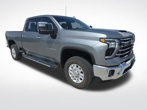 Used 2024 Chevrolet Silverado 3500 LTZ AWD/4WD image 40
