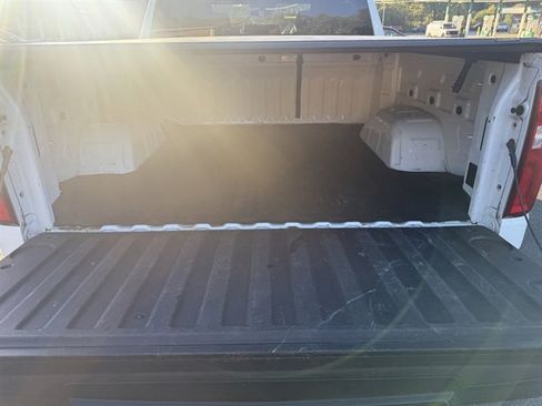 Used 2019 Chevrolet Silverado 1500 Custom w/ Custom Value Package image 10