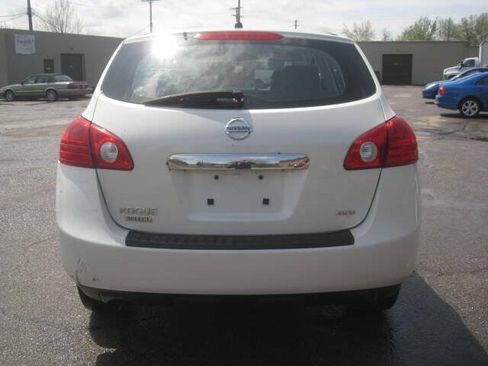 Used 2014 Nissan Rogue S AWD/4WD image 6
