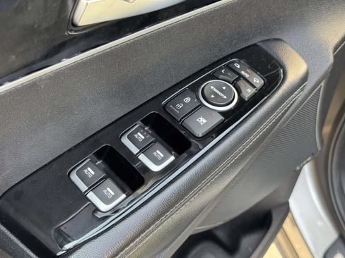 Used 2016 Kia Sorento SX AWD/4WD image 14