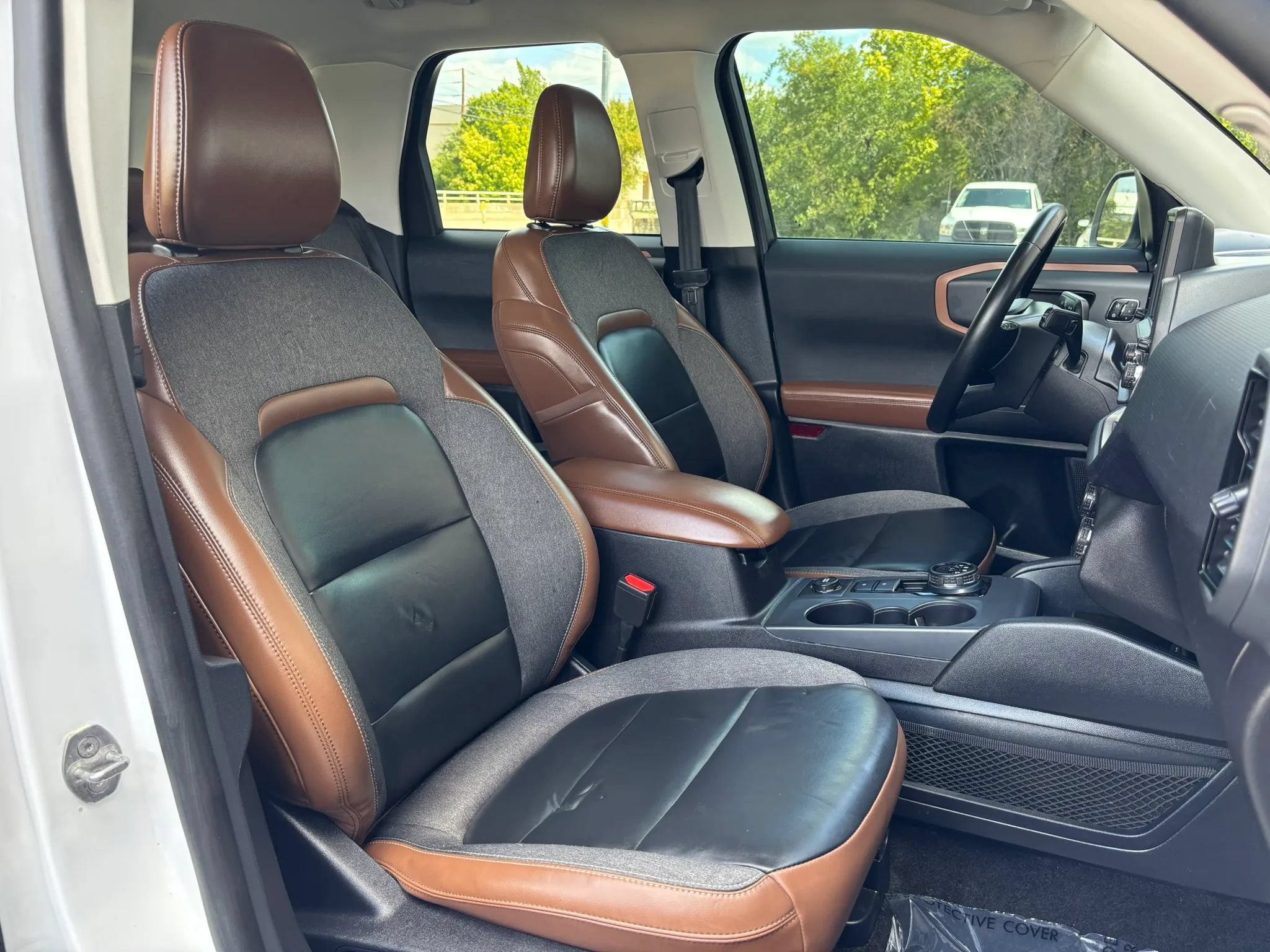 Used 2024 Ford Bronco Sport Outer Banks w/ Tech Package AWD/4WD image 16