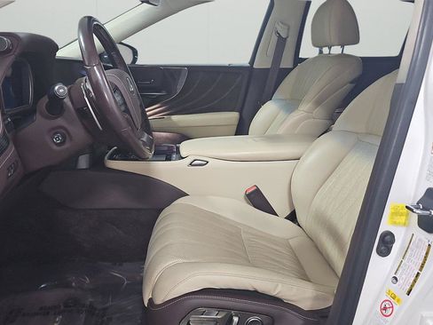 Used 2018 Lexus LS 500 AWD w/ Luxury Package image 10