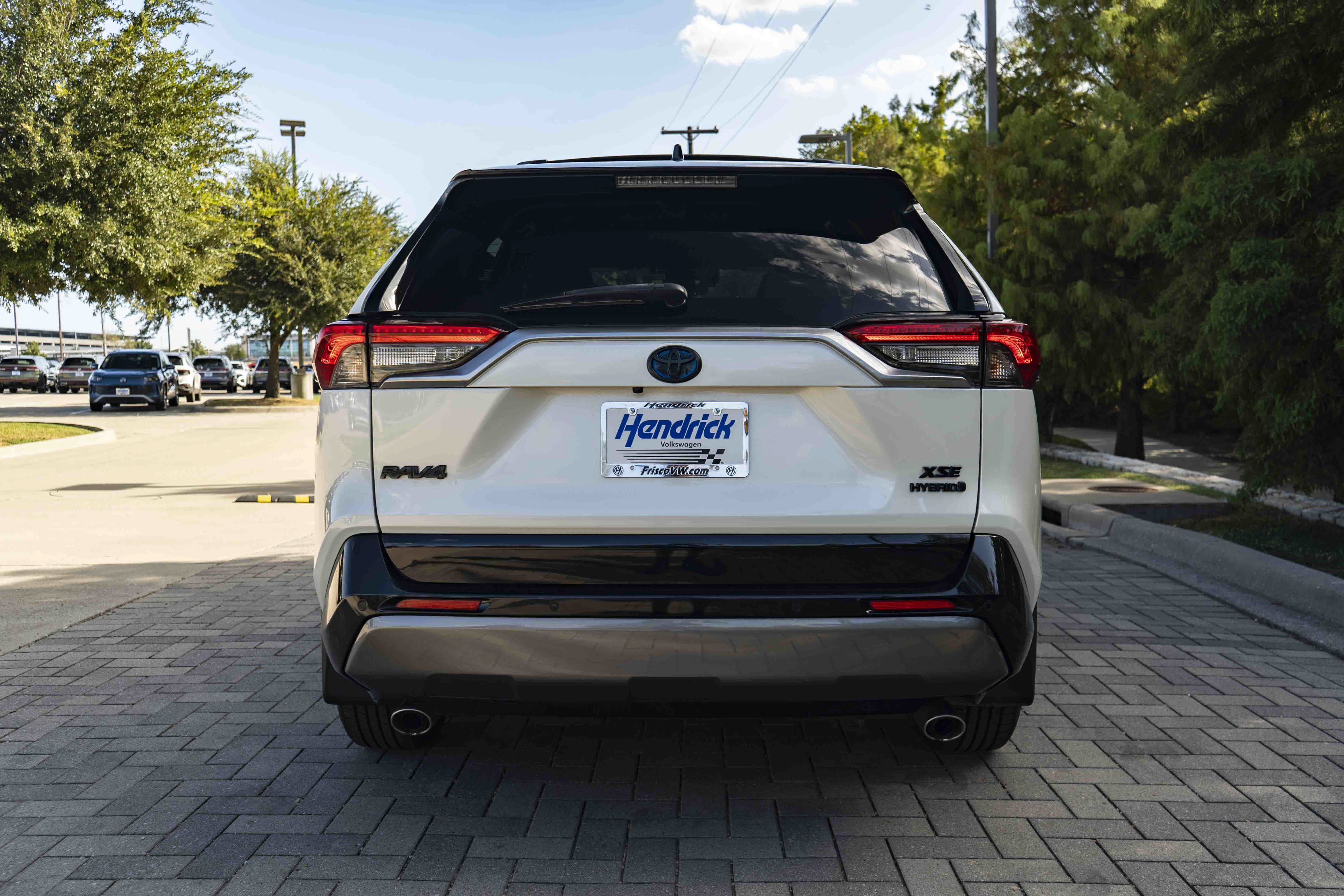 Used 2020 Toyota RAV4 XSE AWD/4WD image 7
