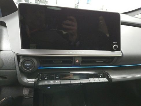 New 2026 Toyota Prius Plug-In Hybrid image 24