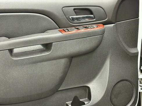 Used 2011 Chevrolet Tahoe LS w/ Texas Edition image 28