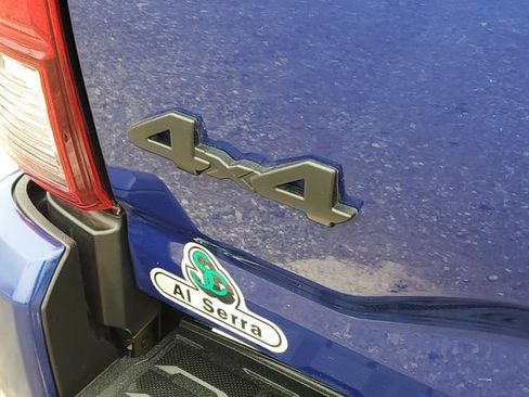 Used 2023 Toyota Tacoma SR5 w/ Technology Package AWD/4WD image 7