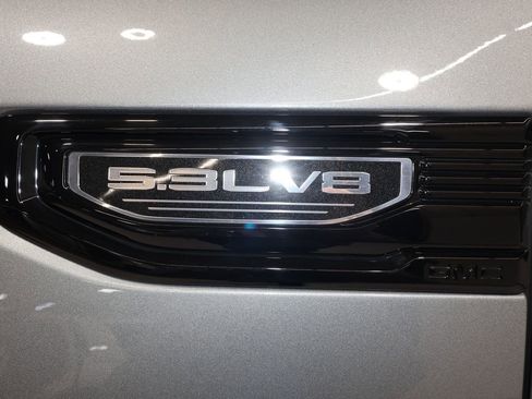 Certified 2024 GMC Sierra 1500 Pro w/ Graphite Edition image 33