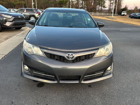 Used 2012 Toyota Camry SE image 7
