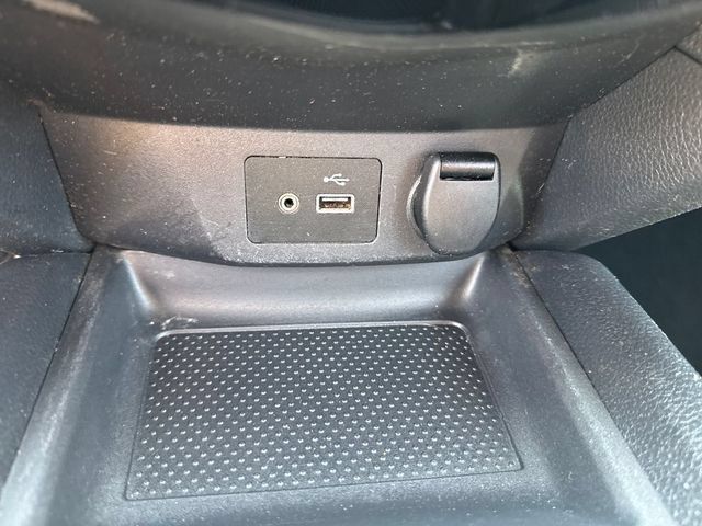 Used 2019 Nissan Rogue SV AWD/4WD image 27
