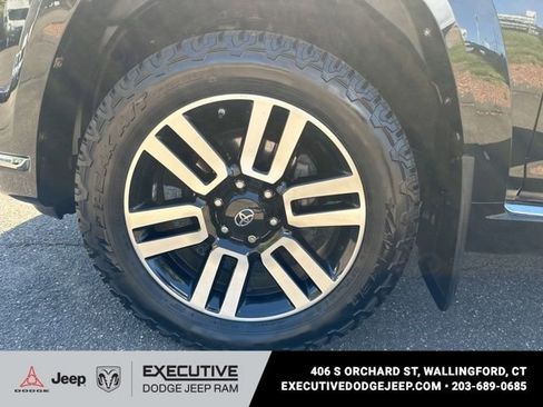Used 2018 Toyota 4Runner Limited AWD/4WD image 14