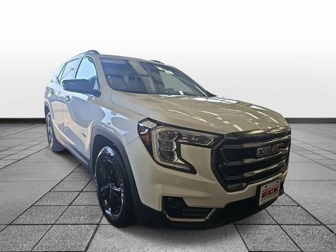 Used 2022 GMC Terrain AT4 w/ Tech Package AWD/4WD image 3