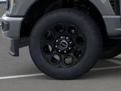 New 2026 Ford F250 Lariat w/ Black Appearance Package AWD/4WD image 19