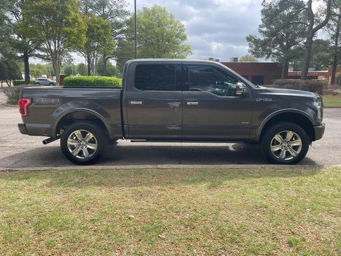 Used 2016 Ford F150 Platinum w/ Equipment Group 701A Luxury image 6