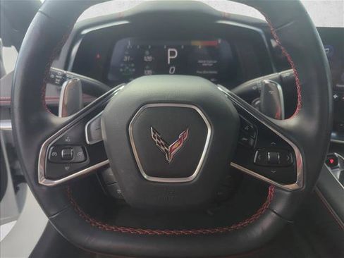 Used 2021 Chevrolet Corvette 1LT image 17