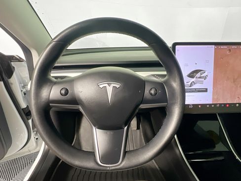 Used 2019 Tesla Model 3 Long Range image 14