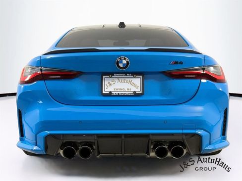 Used 2024 BMW M4 Coupe w/ M Carbon Exterior Package RWD image 6