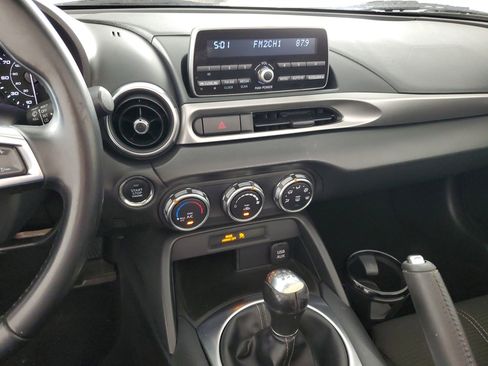 Used 2017 FIAT 124 Spider Classica image 15