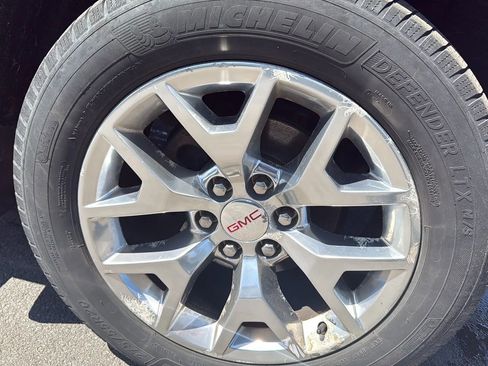 Used 2016 GMC Sierra 1500 SLT w/ SLT Premium Package image 14